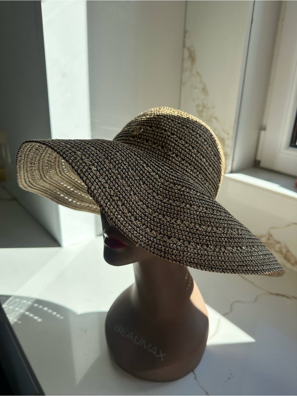 Adrienne Vittadini Wide Brim Straw Sun Hat gold - Picture 6 of 7